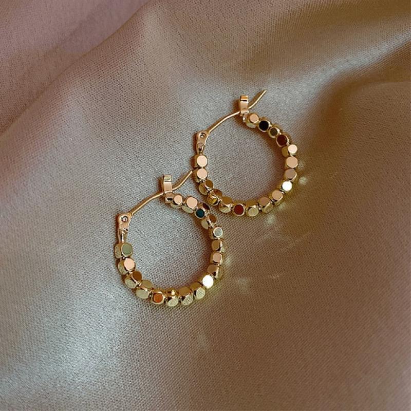 Fashion Exquisite Vintage Round Circle Hoop Earrings for Women Geometric Gold Color Earrings Wedding Jewelry Gifts 2022