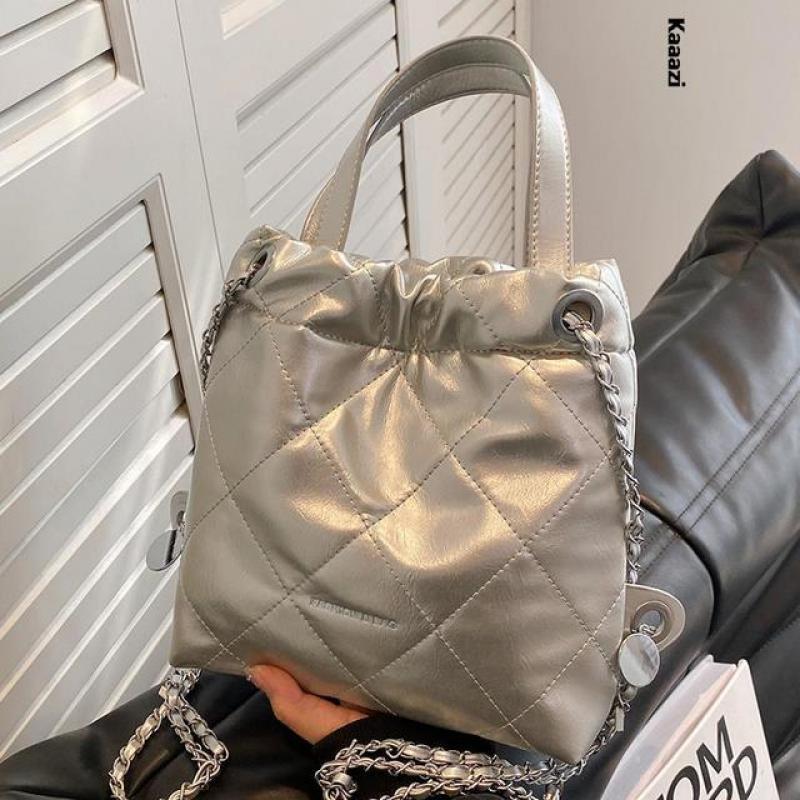 Versatile Chain Backpack 2023 Summer New Fashion Luxury Designer Handbag High Quality Casual Women's Pu Leather Shoulder Bag