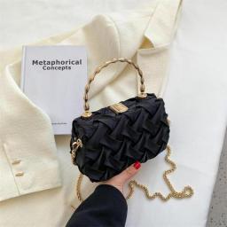 2022 Weave Small Tote Bag With Metal Portable New Chain Women's Designer Handbag Luxury Brand Shoulder Messenger Bag Phone Purse