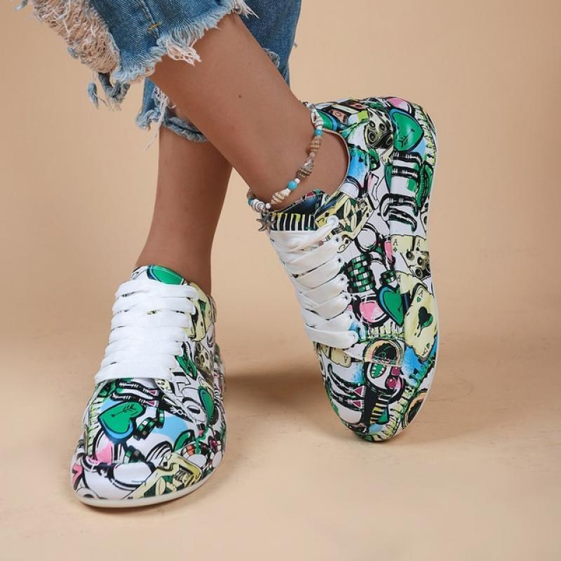 Thick-soled Increased Women's Sports Shoes Women New Women's Hand-painted Graffiti White Shoes Outdoor Casual Shoes Plus Size 43