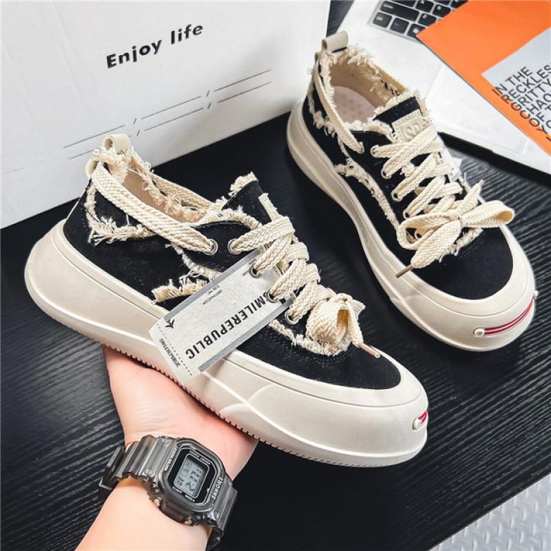 Canvas Shoes Men Thick Bottom Platform Shoes Comfortable Breathable Big Toe Shoes Skateboarding Sneakers Student Shoes