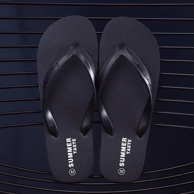 Flip Flops Slippers Men Summer Fashion Casual Non-Slip Couple Flip Flops Breathable Beach Solid Color Comfortable Slippper