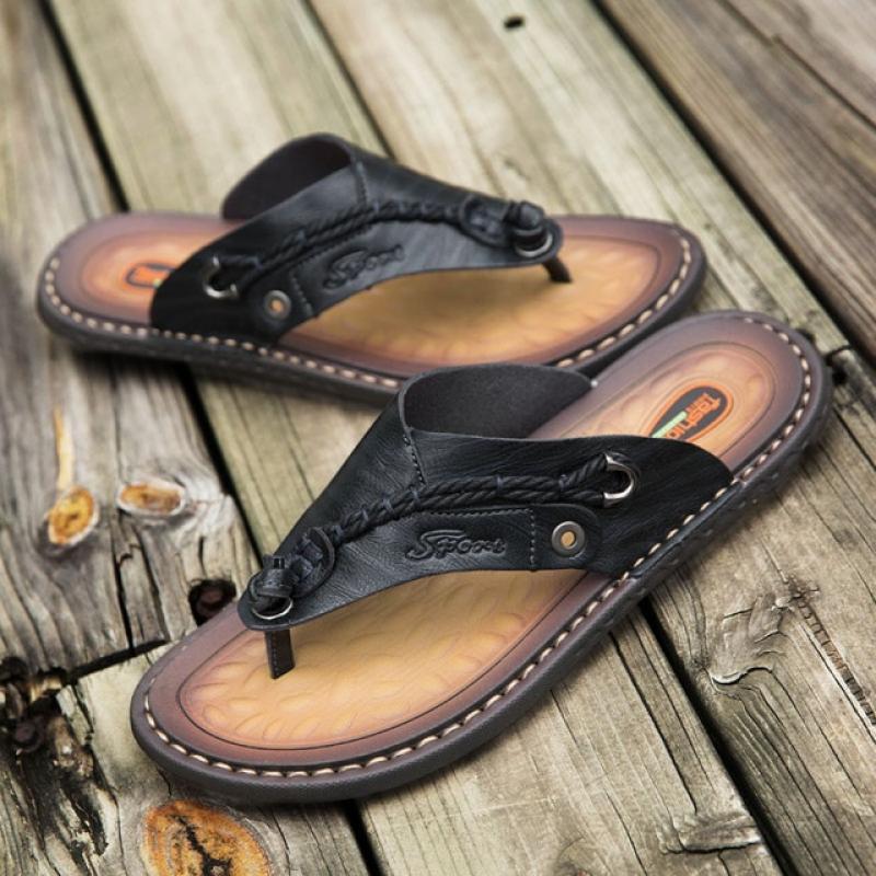 2023 New Summer Handmade Leather Slippers Trendy Fashion Men's Flip-flops Outdoor Breathable Comfortable Men and Simple Sandals