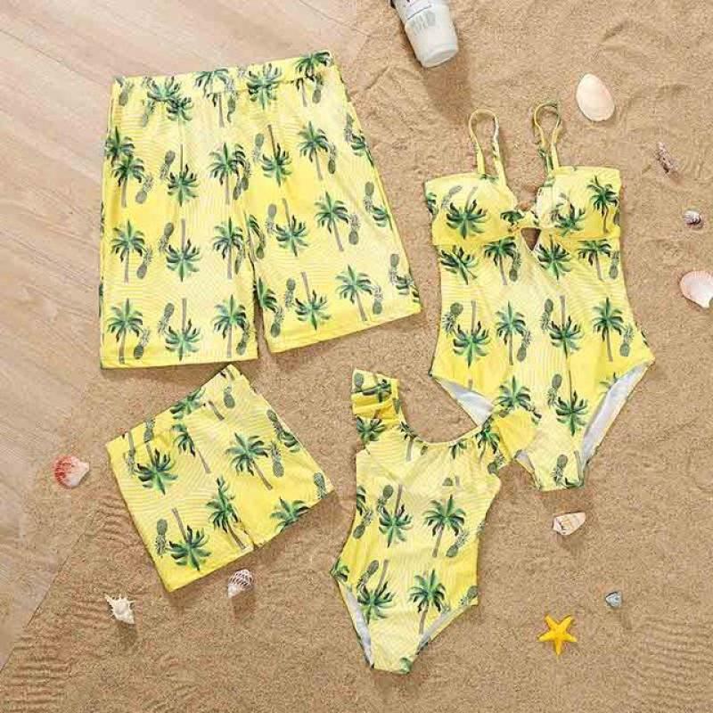 Family Matching Outfits Family Pineapple Printing Sandbeach Swimwear Baby Mommy and Daddy Son Daughter Clothes Clothing Swimsuit