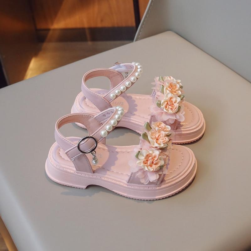 Children's Fashion Girl Sandals with Flowers 2023 Sweet Princess Shoes for Party Wedding Shows Summer French Style Chic Kids PU