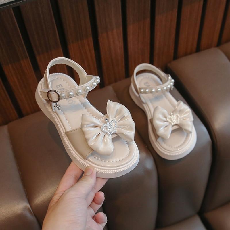 Girls Crystal Crown Lovely Children's Sandals Pearl Versatile Open-toe 2023 Child Kids Fashion Princess Party Performance Shoes