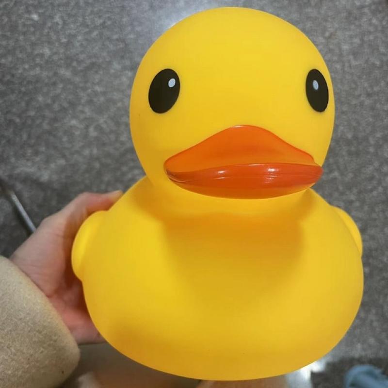 32*26*26CM Oversized Duck Bath Toys Children's Water Play Toys Beach Pool