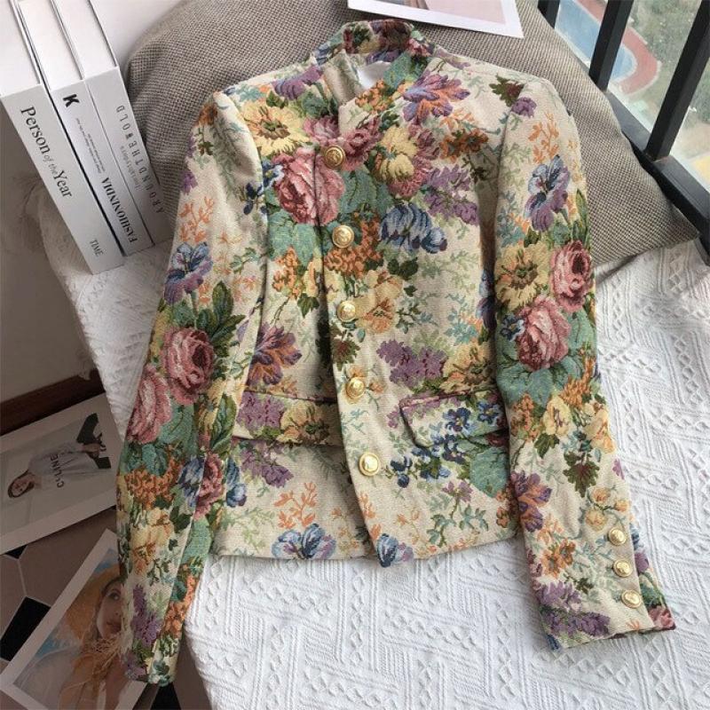 Vintage jacquard coat autumn and winter new gold button small stand collar long sleeve cardigan temperament short top