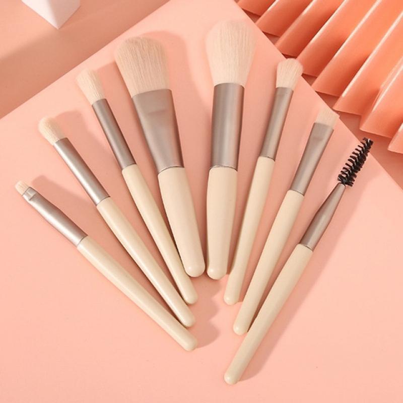 8Pcs Makeup Brush Set Candy Color Portable Travel Set Eye Shadow Powder Blush Highlighter Foundation Brush Cosmetic Tools