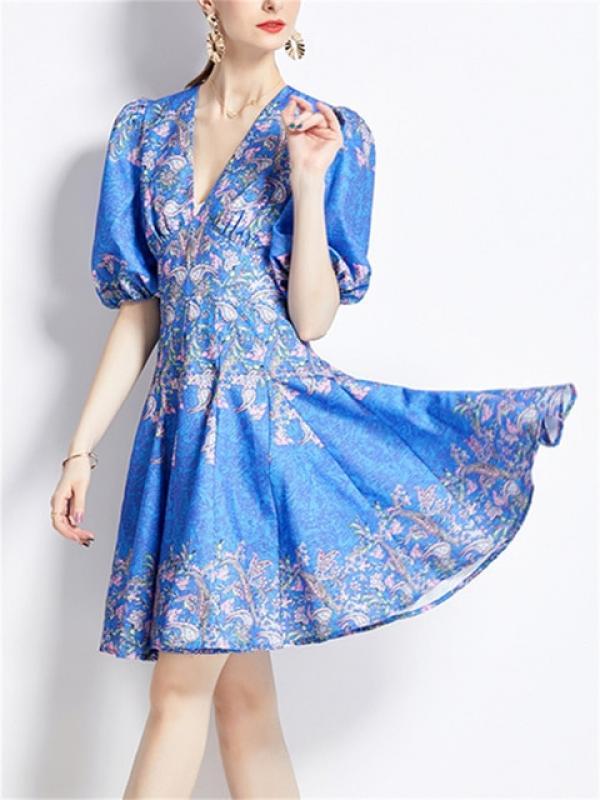 Yitimuceng Print Dress for Women 2023 New Fashion Fairycore Puff Sleeve Dresses Elegant High Waisted V Neck Folds Mini Dress