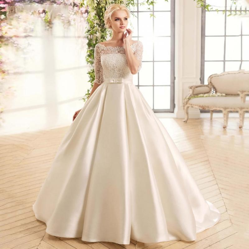 Modern Court-Train Wedding Dress A-Line Boat Neck Robe De Mariée Classic Half Sleeve Lace Applique Satin Vestidos De Novia