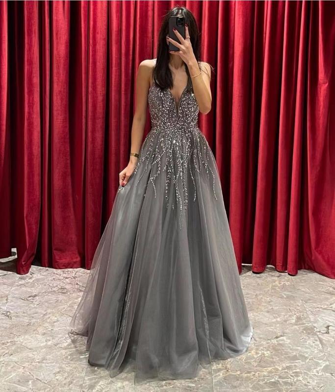 Floor Length Tulle Prom Dresses Handmade Beaded Spaghetti Straps Pageant Party Women Wear Backless Long Elegant Evening Gowns