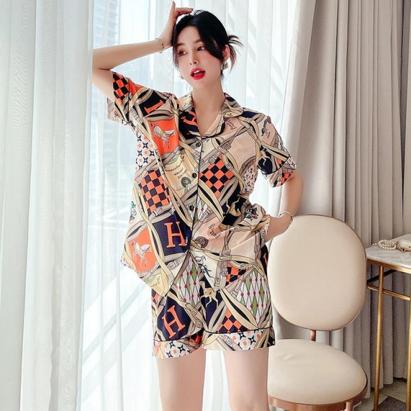 New pajamas women's ice silk short-sleeved shorts large size thin section simple loose can be worn outside the home clothes suit