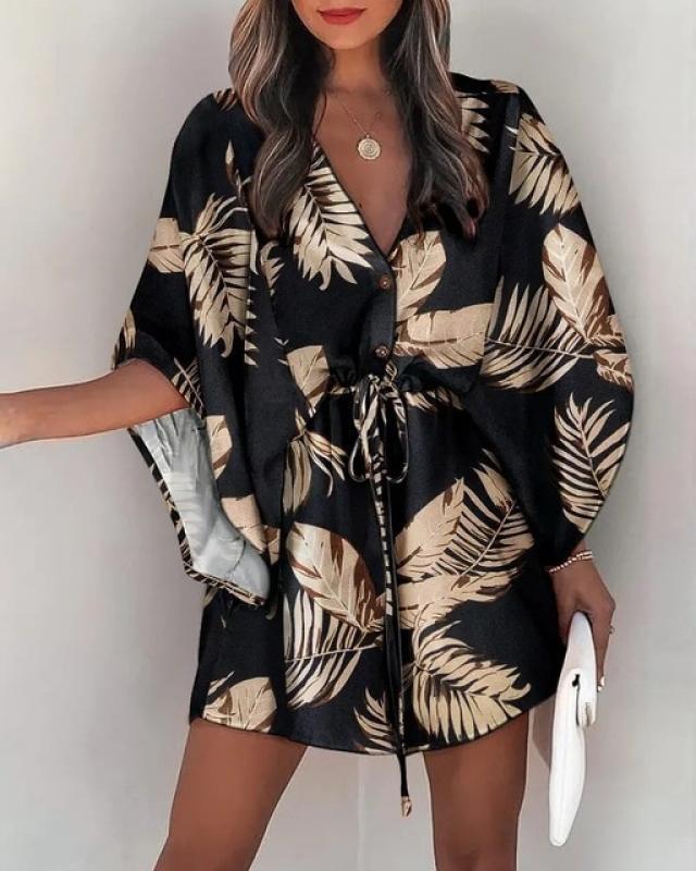 Women's Summer New  Flying Sleeve V-neck Lace-Up Printed Beach Dress