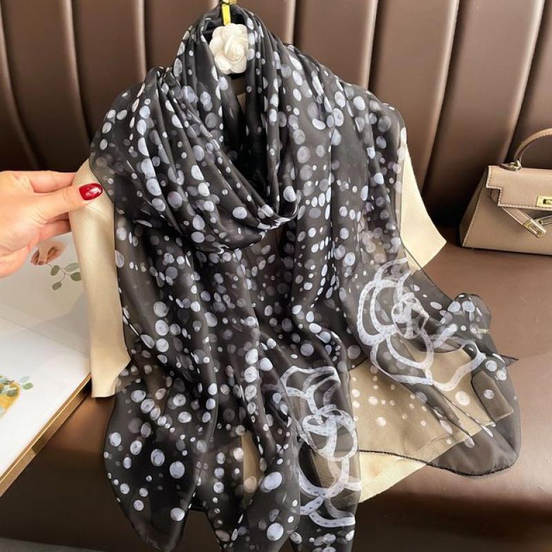 Luxury Silk Scarf Hijab Women Soft Warm Pashmina Neck Beach Stoles 2023 Head Scarves Echarpe Shawl Large Wrap Echarpe Bandana